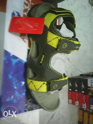 Unpaired Black And Yellow Hiking Sandal