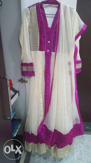White And Purple Kameez With Dupatta