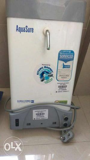 White Aqua Sure water purifier