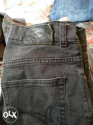 3 branded jeans of waist 30" in new condition few