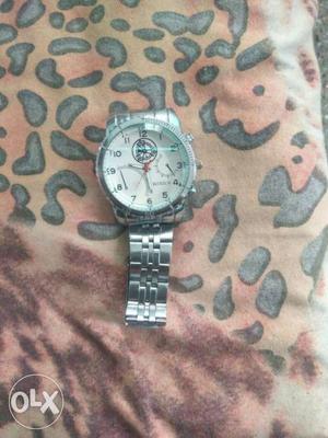 Brand new watch, gift me mili, price negotiable