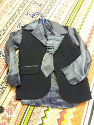 Full suit for 3-4year child new condition only