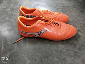 Futsal shoe in good condition size-10