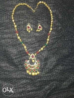 Gold And Red Pendant Necklace And Earrings never used