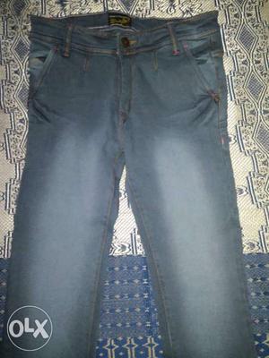 One jeans one t.shirt free offer