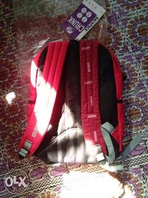 Red And Black Crunk Backpack Amerikan tourister