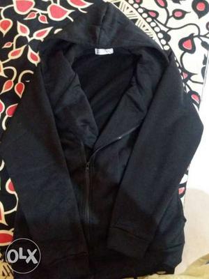Size M black newly Purchased...hav Bill Also