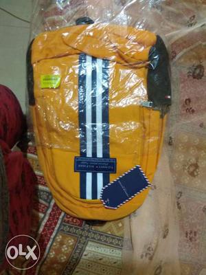 Tommy Hilfiger backpack 21 litres new from