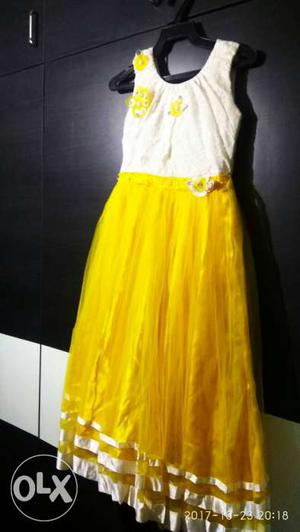 Yellow dress for 7 -8 year old, very attractive,