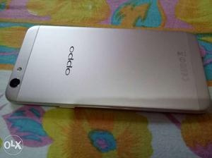 07 month old oppo f1s in a superb condition with