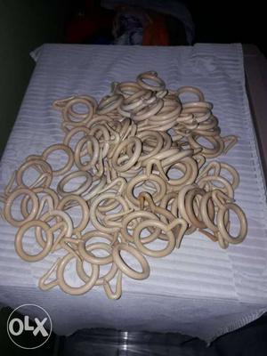 100 me 80 curtain ring