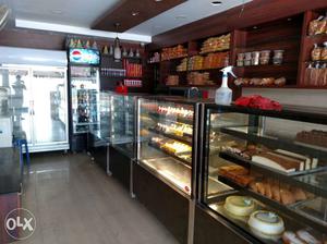 17feet bakery display counter