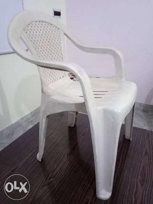 5 chairs, polyset, Rs.250 each.excellent