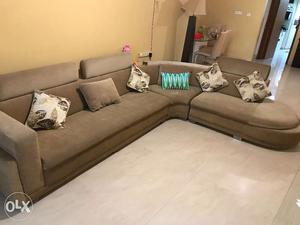 8 seaters lounge in good condition price