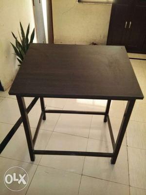 An architecture table in a very good condition
