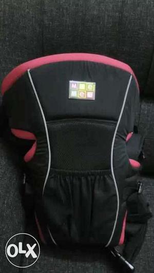 Baby carrier in very good condition.hardly used