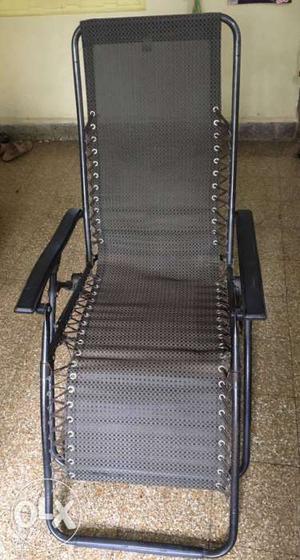 Black Steel Framed Gray Beach Chair