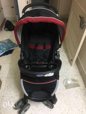 Graco stoller with infant car seat.its original price is