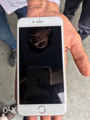 IPhone 6+. 64 gb good condition golden colour new