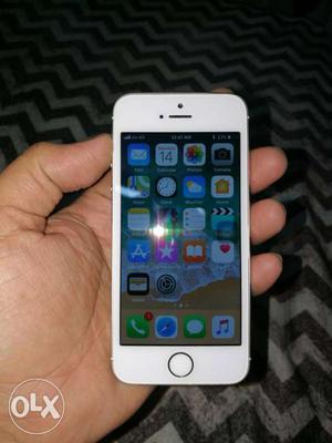 Iphone 5s 16 gb gold colour no box no bill only