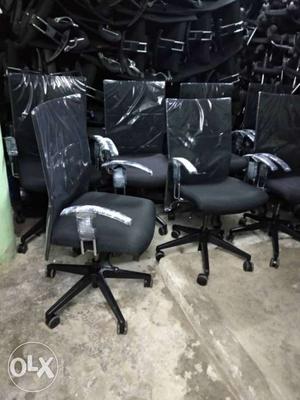 Office revolving black netted chair good condition 2 months