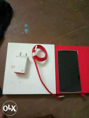 One plus phn Phn is really gud condition