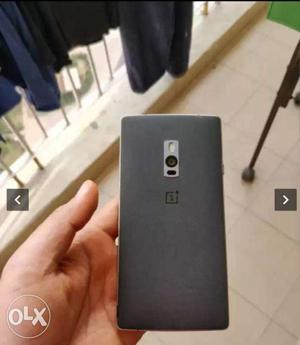 Oneplus 2 4gb ram 64 gb internal showroom