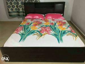 Queen size bed with mattress from hometown at  purchase