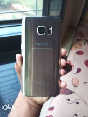 Samsung s7 gold 1 month old Brand new condition