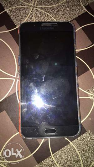 Samung Galaxy A8 in excellent condition with box