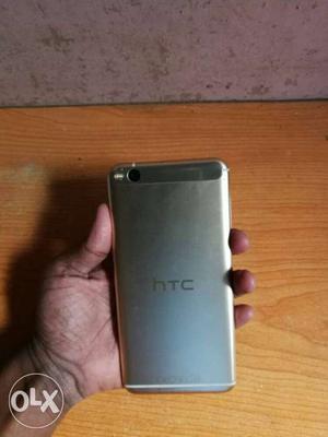 This is an HTC One X9 Gold colour phone in great