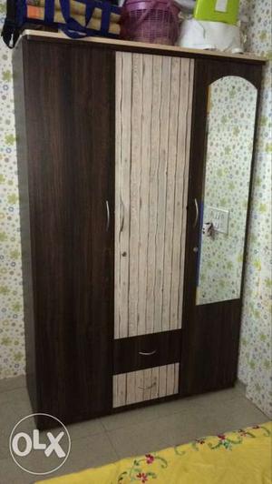 Wooden wardrobe 3 door with mirror