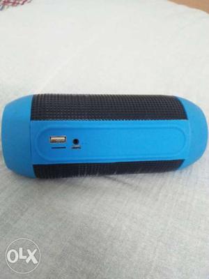 Blue And Black Bluetooth jbl Speaker
