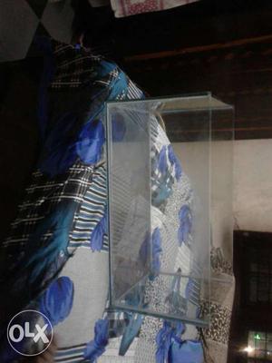 I want to sell my lucky aquarium the length 2