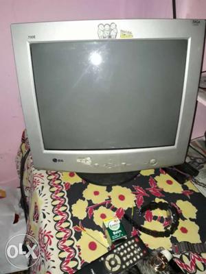 Lg crt monitor 2.5 years old.at mint condition