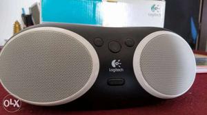 Logitech portable speakers s125i
