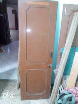 2 wooden doors worth rs  of size 7 foot by 2.25 foot