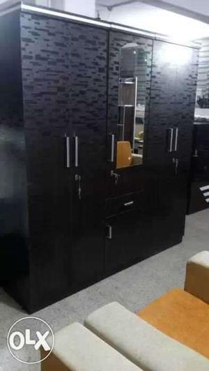 BRAND NEW Wooden Wardrobe With dressing at Wholesale price