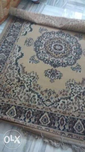 Brown White And Green carpet 5x7 feet