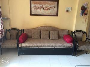 Good condition with 2 chairs