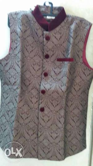 Manyavar 38, M size Waist coat. Used only once