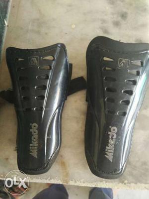 Pair Of Black Mikado Shin Guards used only one time