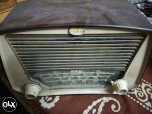 Silver Vintage AM/FM Radio