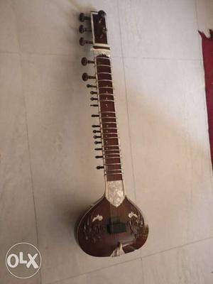Sitar (in good condition)