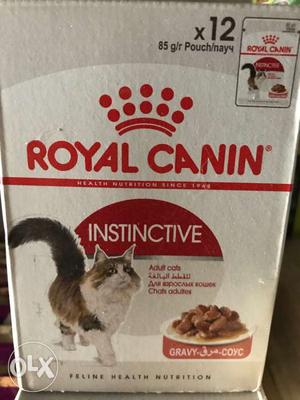 Royal canin cat gravy cat food available