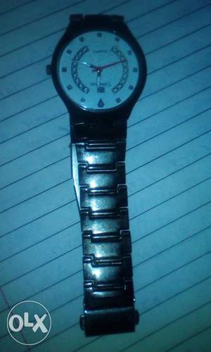 1month old urgent sale in my watch