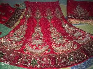 Complete Bridal lehnga with jarkan embroyedry