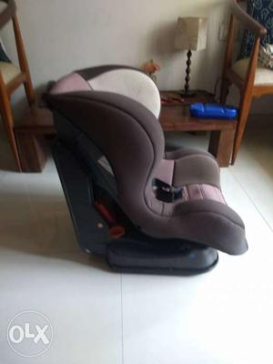 Fischer Price Baby car seat; In excellent
