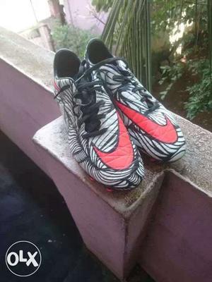 Nike Hypervenom Boots  Limited Edition