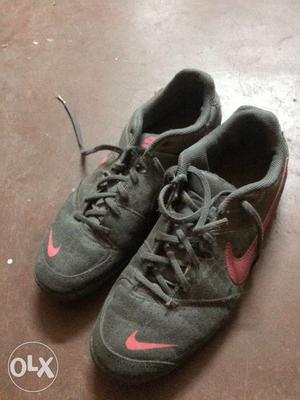 Nike football shoes Size UK 10 EU 45 Very good